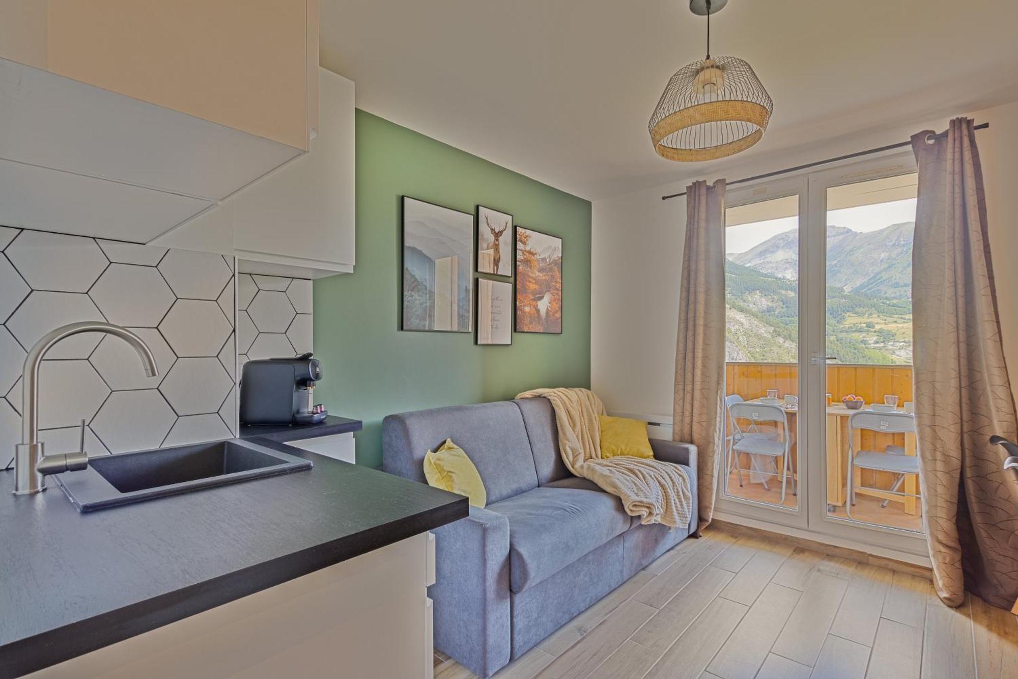 Studio De Charme Avec Vue Sur Le Val D'Allos, Parking Et Wifi Gratuit Exterior photo